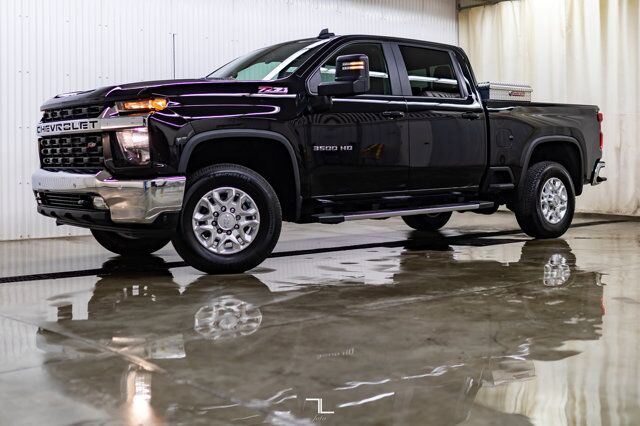 2020 Chevrolet Silverado 3500HD 4x4 Crew Cab LT Z71 Diesel Bcam Red Deer AB
