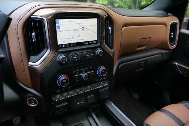 2020 Chevrolet Silverado 3500HD High Country 4X4 / Duramax Turbo-Diesel / Sunroof! High Point NC