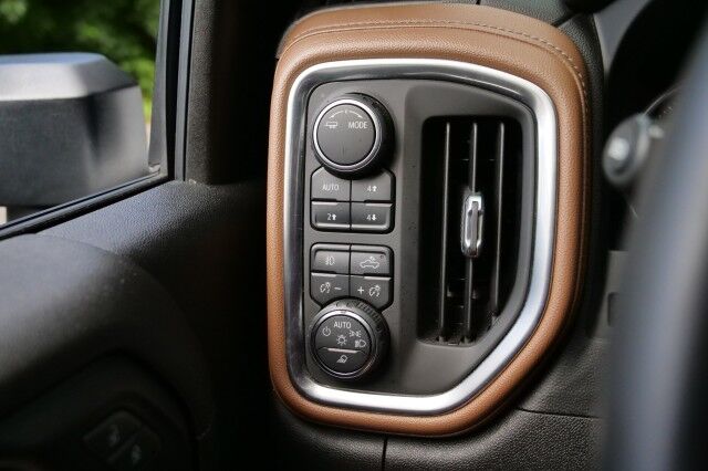 2020 Chevrolet Silverado 3500HD High Country 4X4 / Duramax Turbo-Diesel / Sunroof! High Point NC