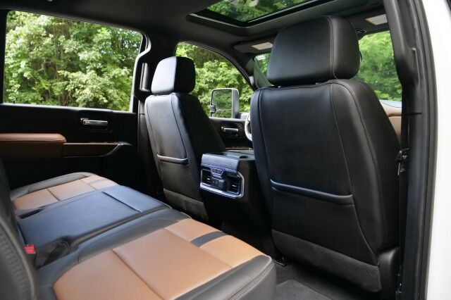 2020 Chevrolet Silverado 3500HD High Country 4X4 / Duramax Turbo-Diesel / Sunroof! High Point NC