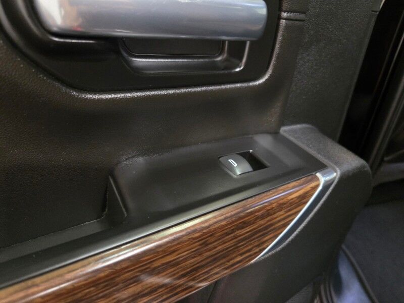 2020 Chevrolet Silverado 3500HD High Country Dually 4WD 6.6L Diesel 20in Wheels FREE WARRANTY Arlington TX