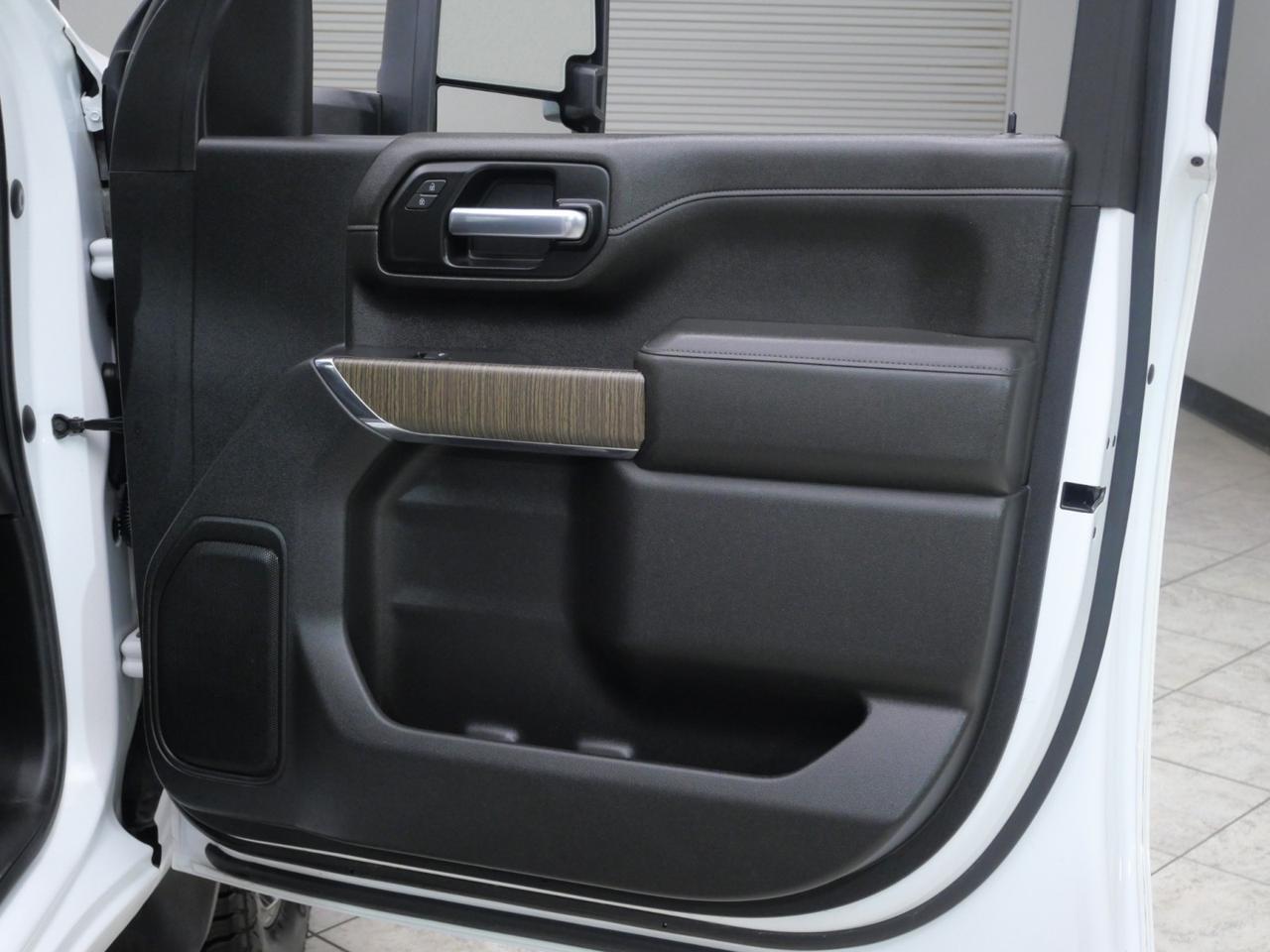 2020 Chevrolet Silverado 3500HD LT Utility Bed 6.6L Duramax 4x4 Mansfield TX