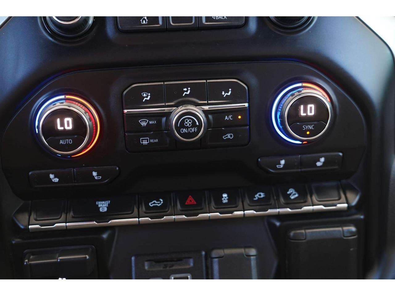 2020 Chevrolet Silverado 2500HD LTZ - Photo 25