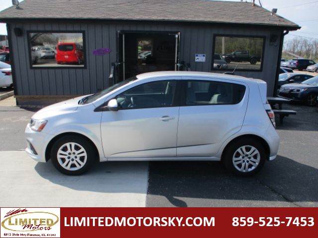 2020 Chevrolet Sonic FL Auto Hatchback