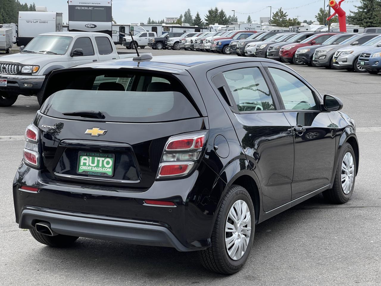 2020 Chevrolet Sonic FL Auto Hatchback Hayden ID