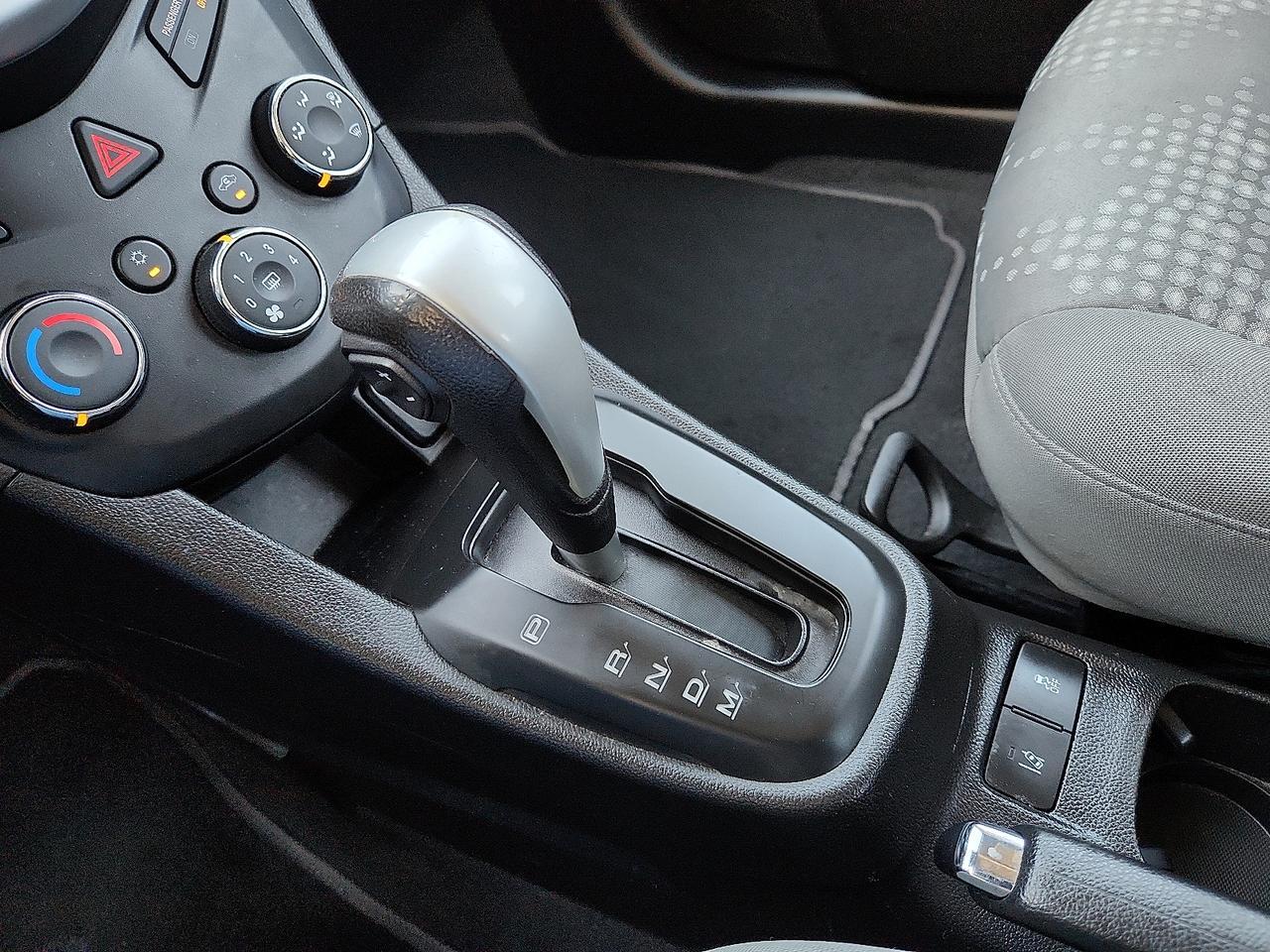 2020 Chevrolet Sonic FWD Hatchback 1FL 5-Door Lubbock TX