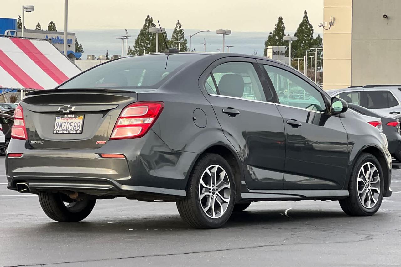 2020 Chevrolet Sonic LT