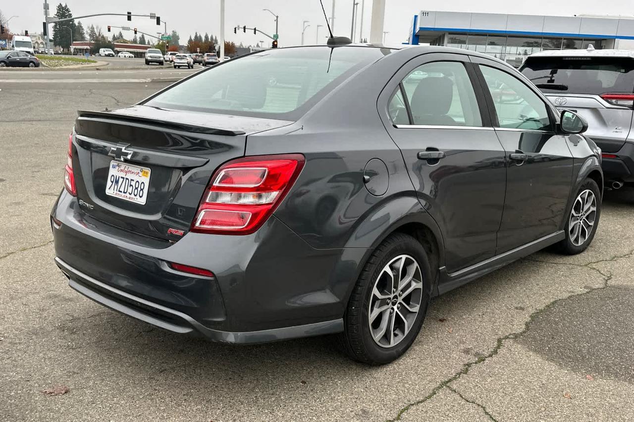 2020 Chevrolet Sonic LT