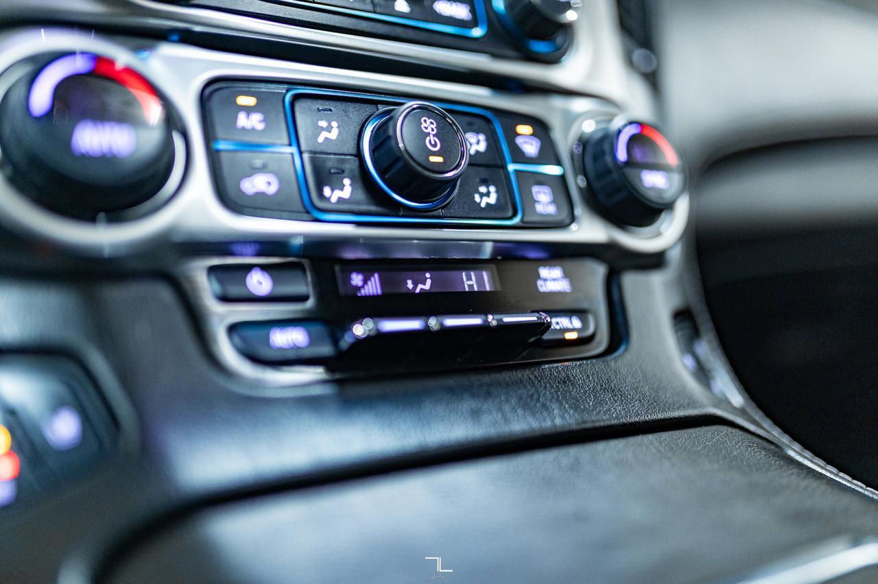 2020 Chevrolet Suburban AWD Premier Leather Roof Nav BCam Red Deer AB