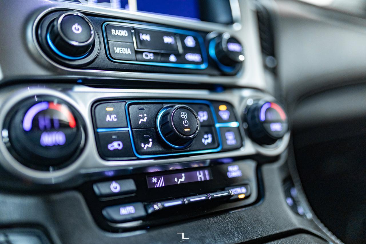 2020 Chevrolet Suburban AWD Premier Leather Roof Nav BCam Red Deer AB