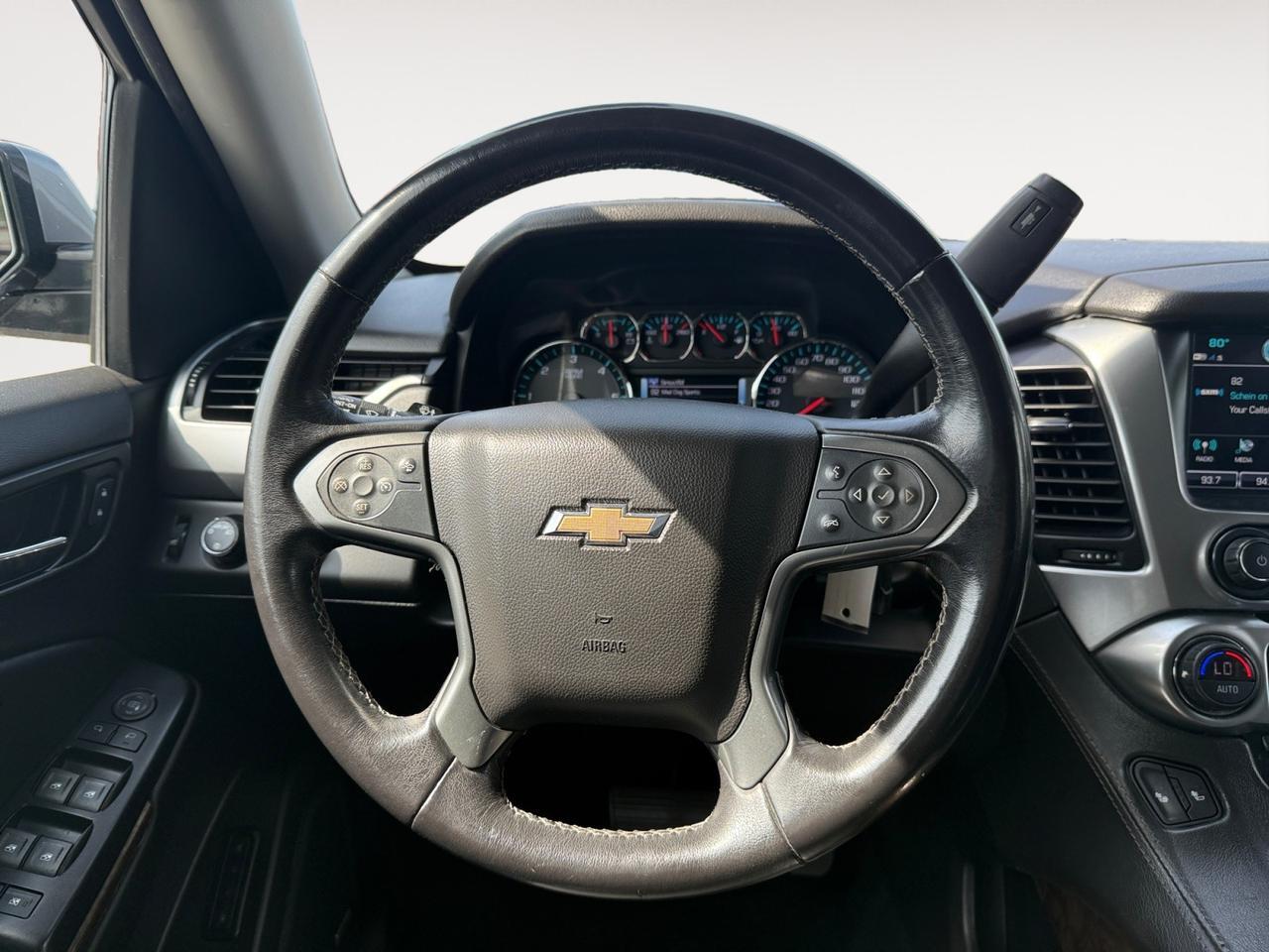 2020 Chevrolet Suburban LT, SUNROOF, APPLE CARPLAY/ANDROID AUTO, UNIVERSAL GARAGE DOOR OPENER, RUNNING BOARDS, TOW PACKAGE, BOSE SOUND SYSTEM, HEATED SEATS, COME AND TEST DRIVE THIS SUBURBAN TODAY! Norfolk VA
