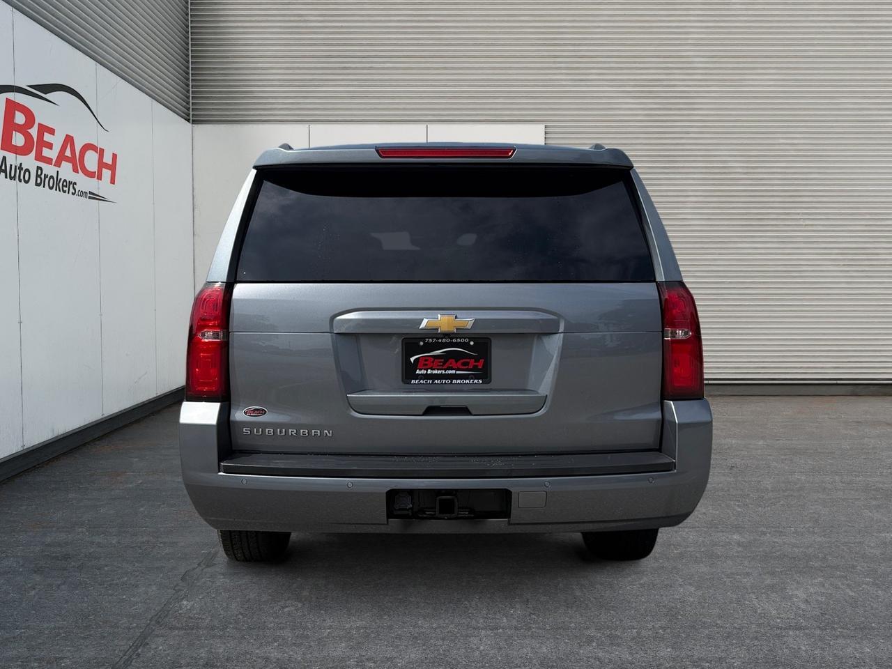 2020 Chevrolet Suburban LT, SUNROOF, APPLE CARPLAY/ANDROID AUTO, UNIVERSAL GARAGE DOOR OPENER, RUNNING BOARDS, TOW PACKAGE, BOSE SOUND SYSTEM, HEATED SEATS, COME AND TEST DRIVE THIS SUBURBAN TODAY! Norfolk VA
