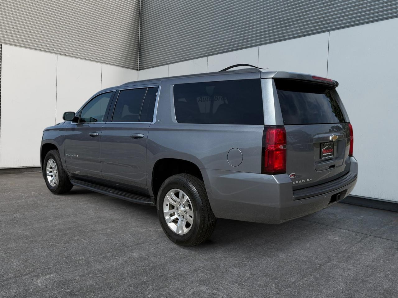 2020 Chevrolet Suburban LT, SUNROOF, APPLE CARPLAY/ANDROID AUTO, UNIVERSAL GARAGE DOOR OPENER, RUNNING BOARDS, TOW PACKAGE, BOSE SOUND SYSTEM, HEATED SEATS, COME AND TEST DRIVE THIS SUBURBAN TODAY! Norfolk VA