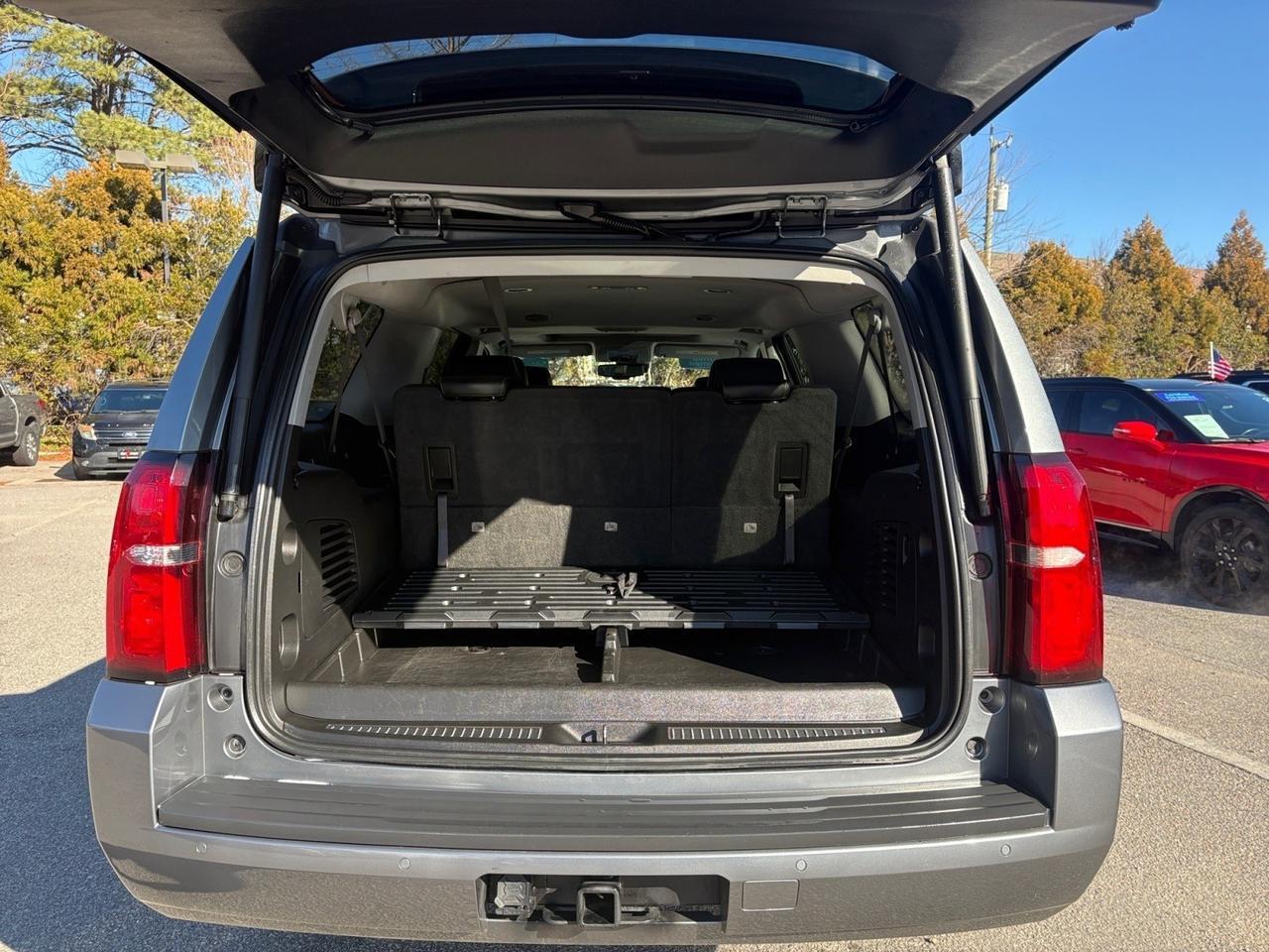 2020 Chevrolet Suburban LT, SUNROOF, LANE KEEP ASSIST, APPLE CARPLAY/ANDROID AUTO, POWER LIFTGATE, POWER 3RD ROW, CAPTAINS CHAIRS, RUNNING BOARDS, TOW PACKAGE, BOSE SOUND SYSTEM, HEATED SEATS, COME AND TEST DRIVE THIS SUBURBAN TODAY Virginia Beach VA