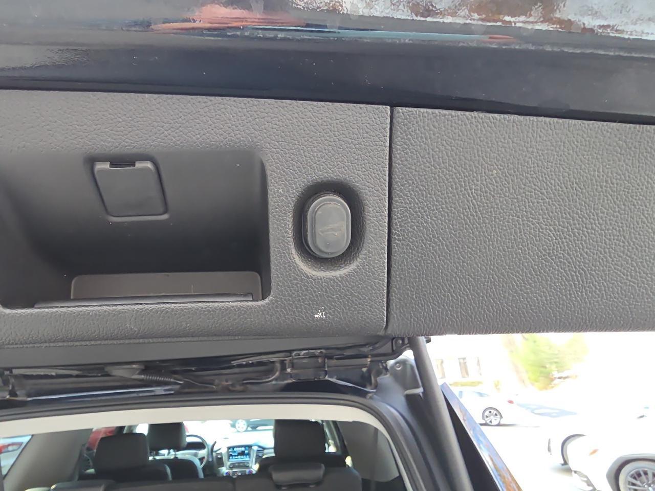 2020 Chevrolet Suburban LT Sand Lake NY