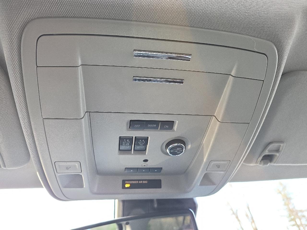 2020 Chevrolet Suburban LT Sand Lake NY