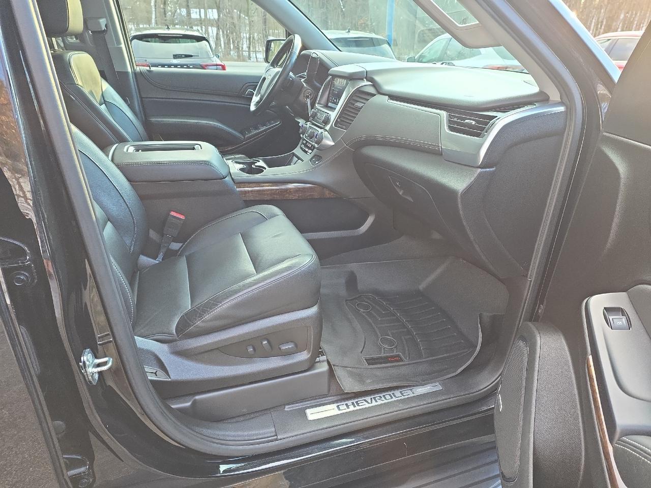 2020 Chevrolet Suburban LT Sand Lake NY