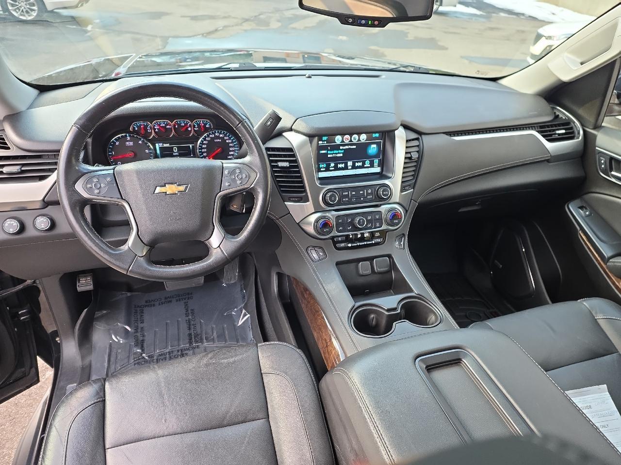 2020 Chevrolet Suburban LT Sand Lake NY