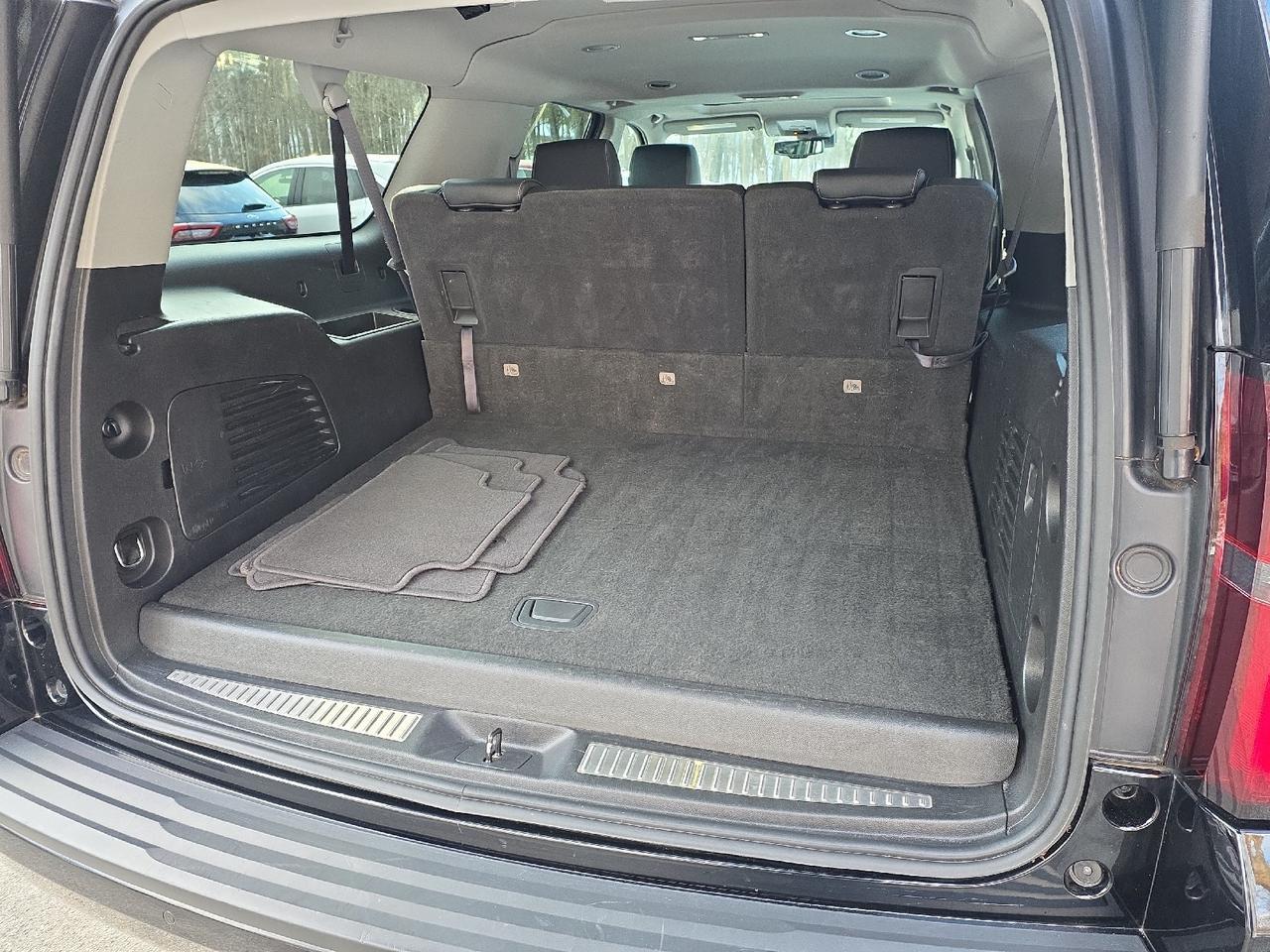 2020 Chevrolet Suburban LT Sand Lake NY