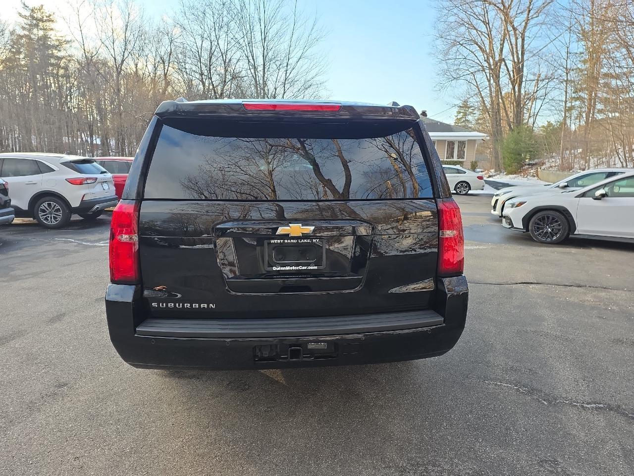 2020 Chevrolet Suburban LT Sand Lake NY