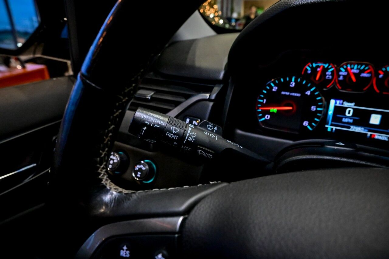 2020 Chevrolet Suburban LT, Z71, Sunroof, Entertainment Pkg Springfield NJ