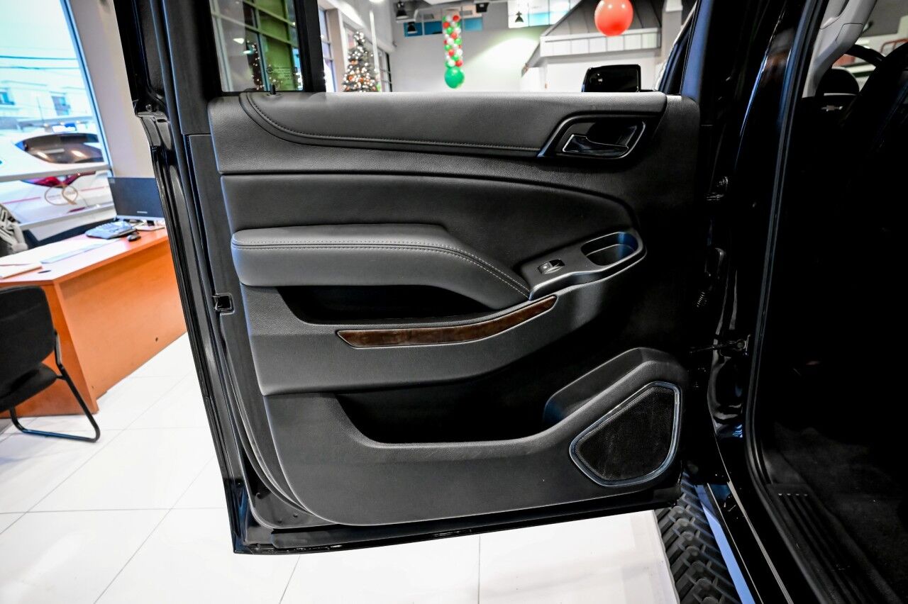 2020 Chevrolet Suburban LT, Z71, Sunroof, Entertainment Pkg Springfield NJ