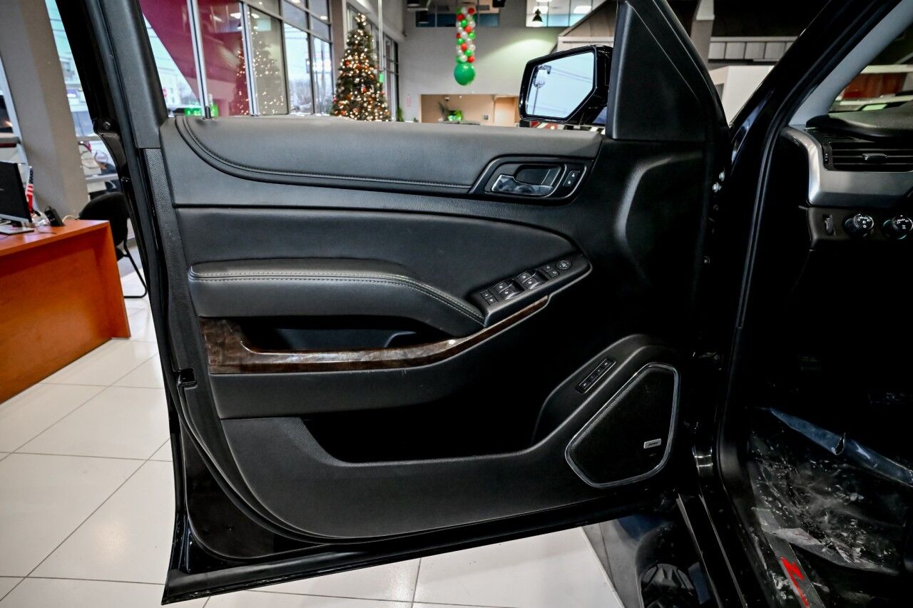 2020 Chevrolet Suburban LT, Z71, Sunroof, Entertainment Pkg Springfield NJ