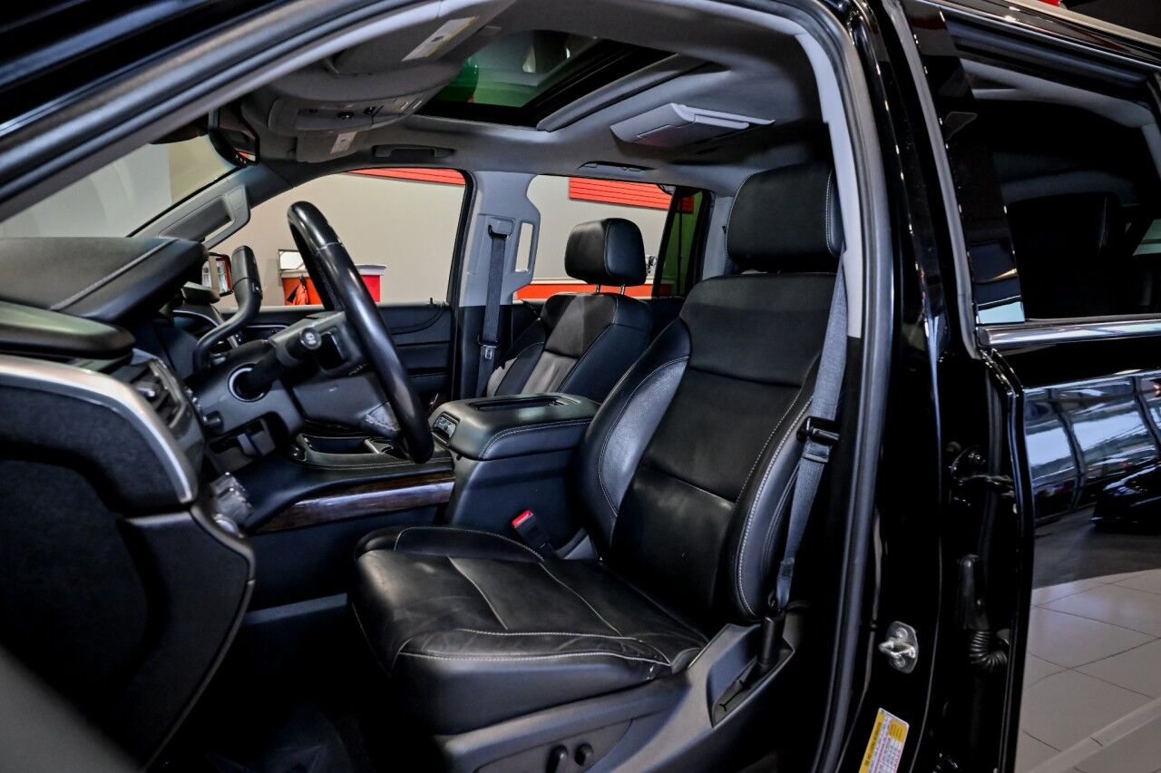 2020 Chevrolet Suburban LT, Z71, Sunroof, Entertainment Pkg Springfield NJ