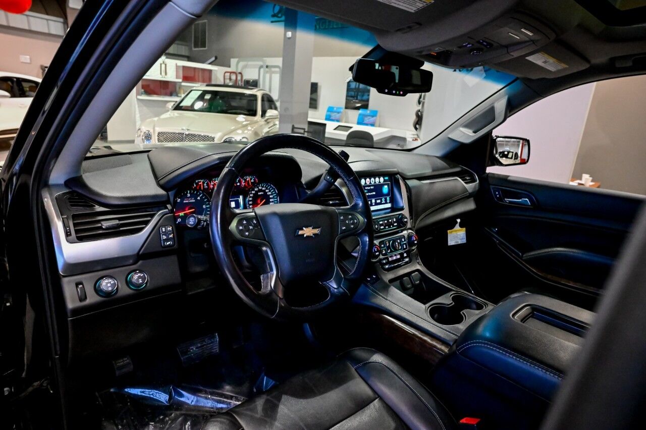 2020 Chevrolet Suburban LT, Z71, Sunroof, Entertainment Pkg Springfield NJ