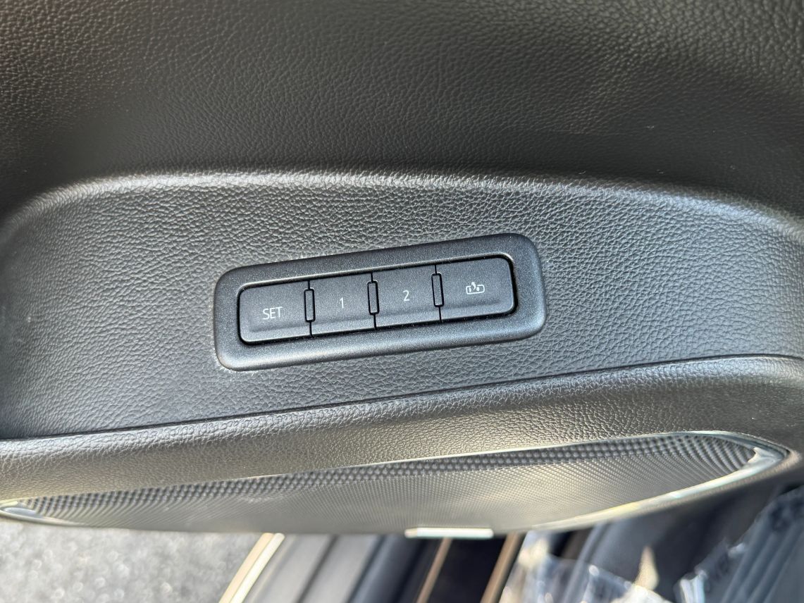 2020 Chevrolet Suburban Premier Sport Utility 4D