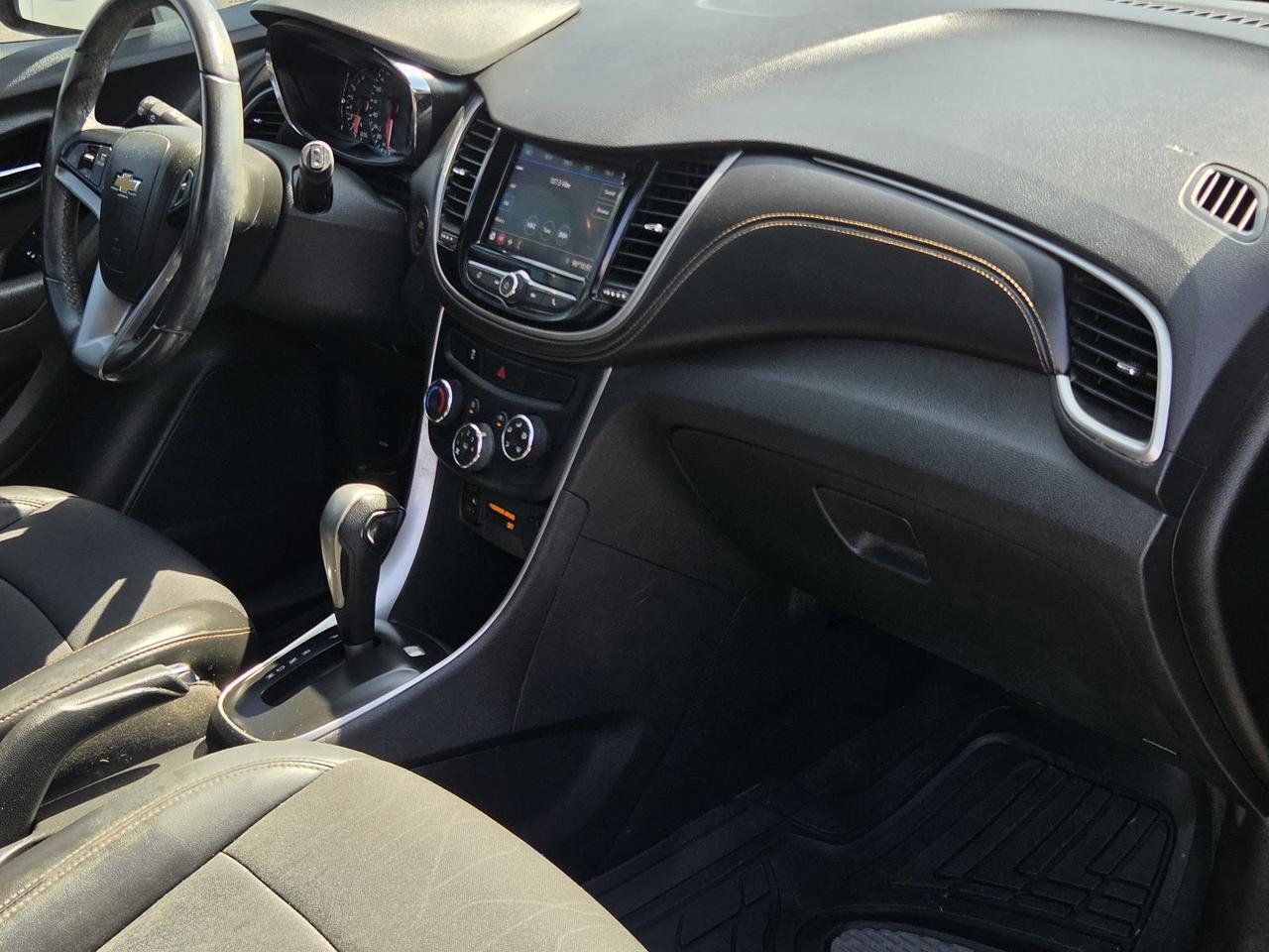 2020 Chevrolet TRAX FWD 4dr LT Beeville TX
