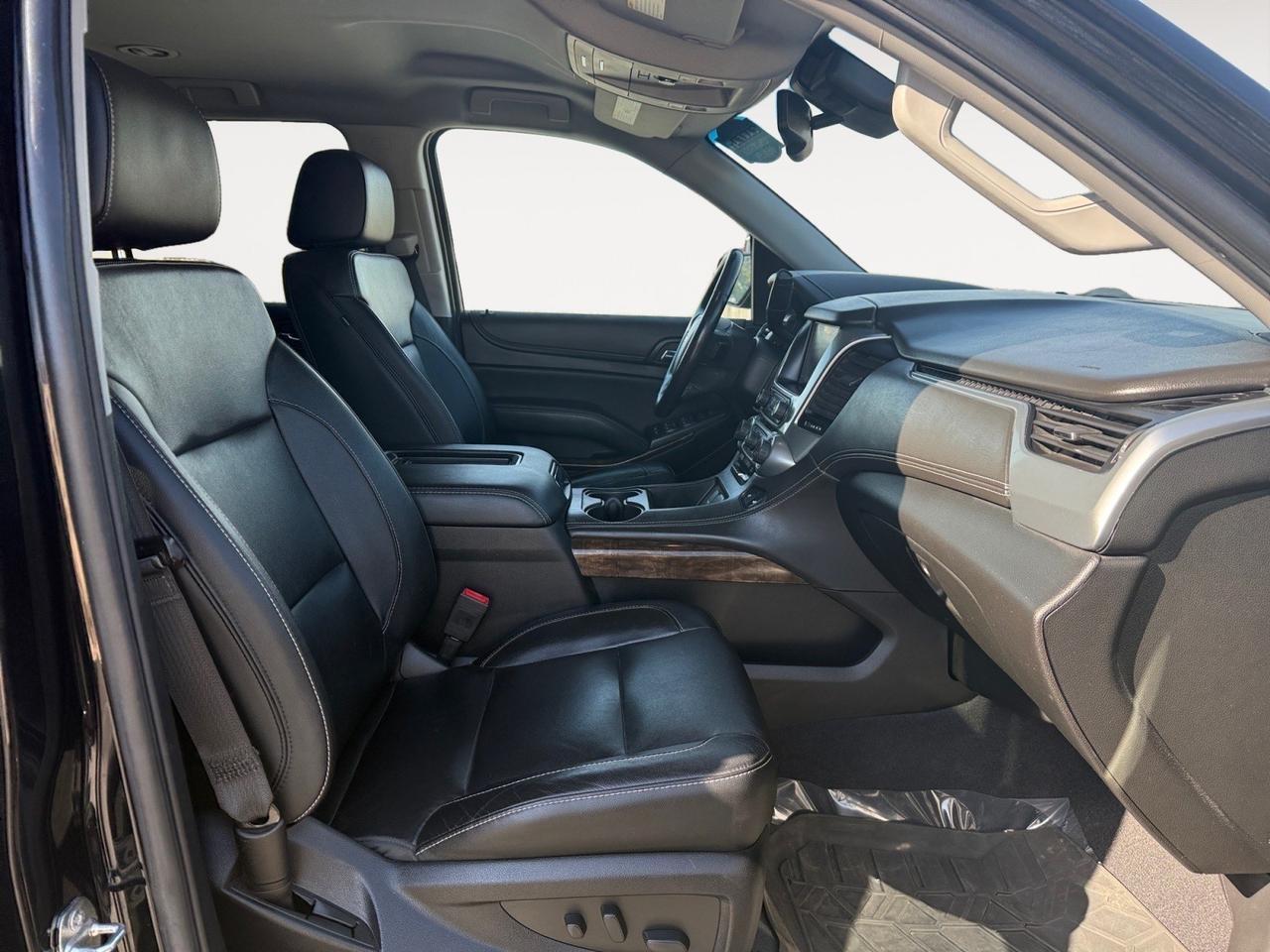 2020 Chevrolet Tahoe LT, APPLE CARPLAY/ANDROID AUTO, HEATED SEATS, HEATED 2ND ROW, POWER LIFTGATE, BACKUP CAMERA, UNIVERSAL GARAGE DOOR OPENER, BOSE SPEAKERS, REMOTE KEYLESS ENTRY, CAPTAINS CHAIRS, 3RD ROW, RUNNING BOARDS, TOW HOOKS, CLEAN CARFAX! Norfolk VA