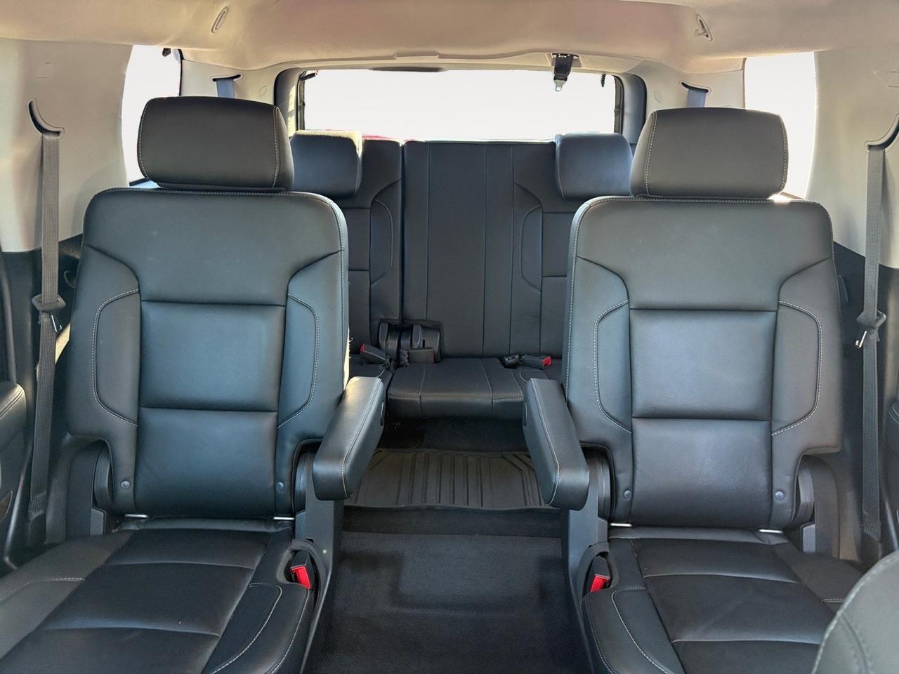 2020 Chevrolet Tahoe LT, FORWARD COLLISION ALERT, LANE KEEP ASSIST, BLIND SPOT ALERT, POWER LIFTGATE, POWER 3RD ROW SEATS, ROOF RACKS, HEATED SEATS, APPLE CARPLAY/ANDROID AUTO, CLEAN CARFAX, TAKE HOME A TAHOE! Virginia Beach VA