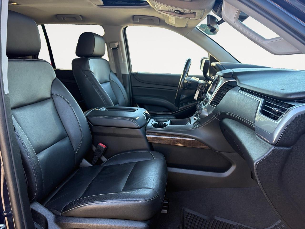 2020 Chevrolet Tahoe LT, FORWARD COLLISION ALERT, LANE KEEP ASSIST, BLIND SPOT ALERT, POWER LIFTGATE, POWER 3RD ROW SEATS, ROOF RACKS, HEATED SEATS, APPLE CARPLAY/ANDROID AUTO, CLEAN CARFAX, TAKE HOME A TAHOE! Virginia Beach VA