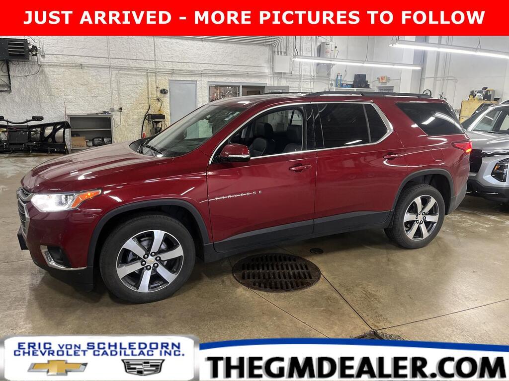 2020 Chevrolet Traverse 3LT Leather AWD Premium TraileringPkgs w/Sunroof Nav 20s Bose RrCamMirror HtdLthr Milwaukee WI