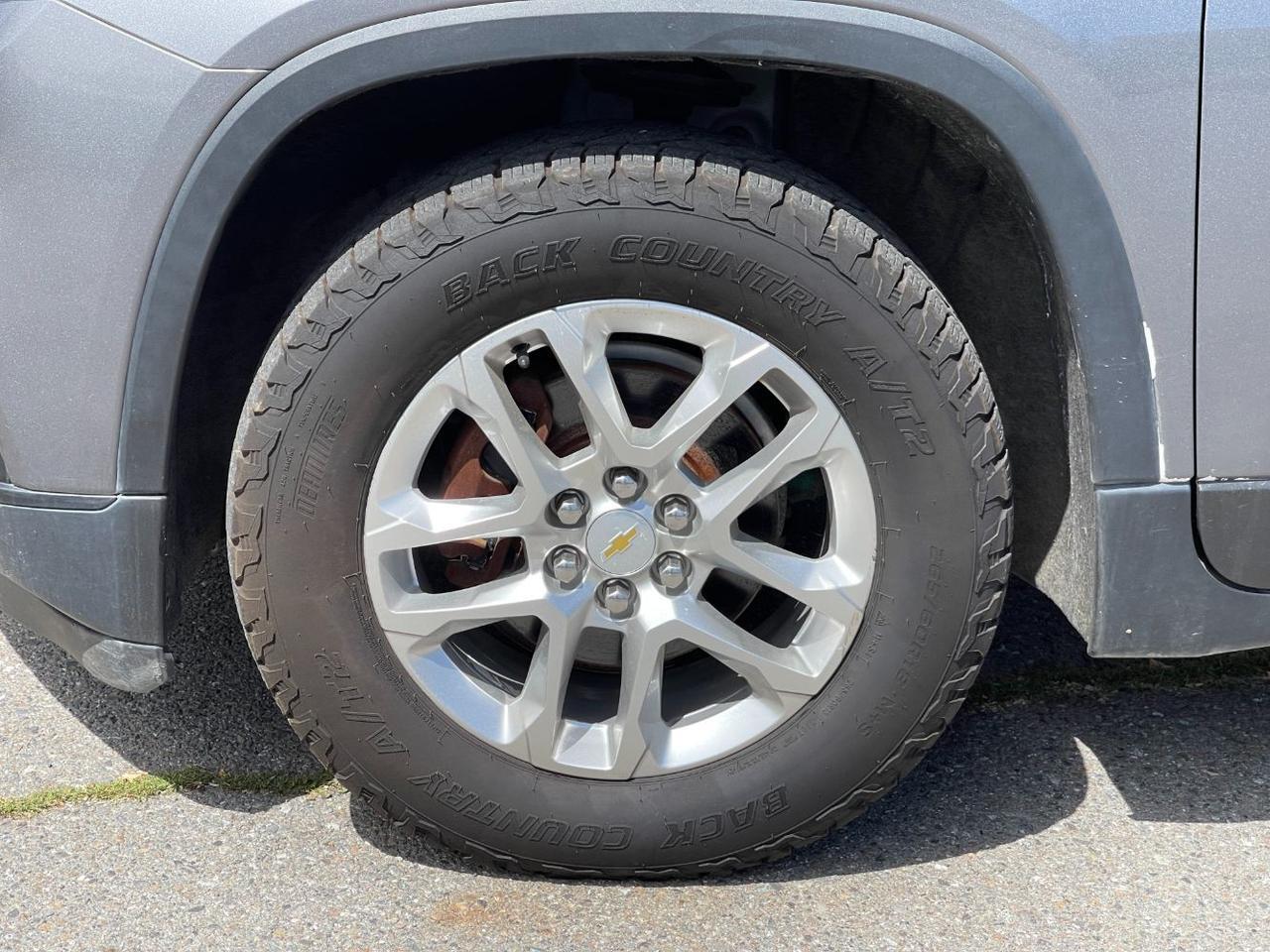 2020 Chevrolet Traverse AWD LS Hayden ID