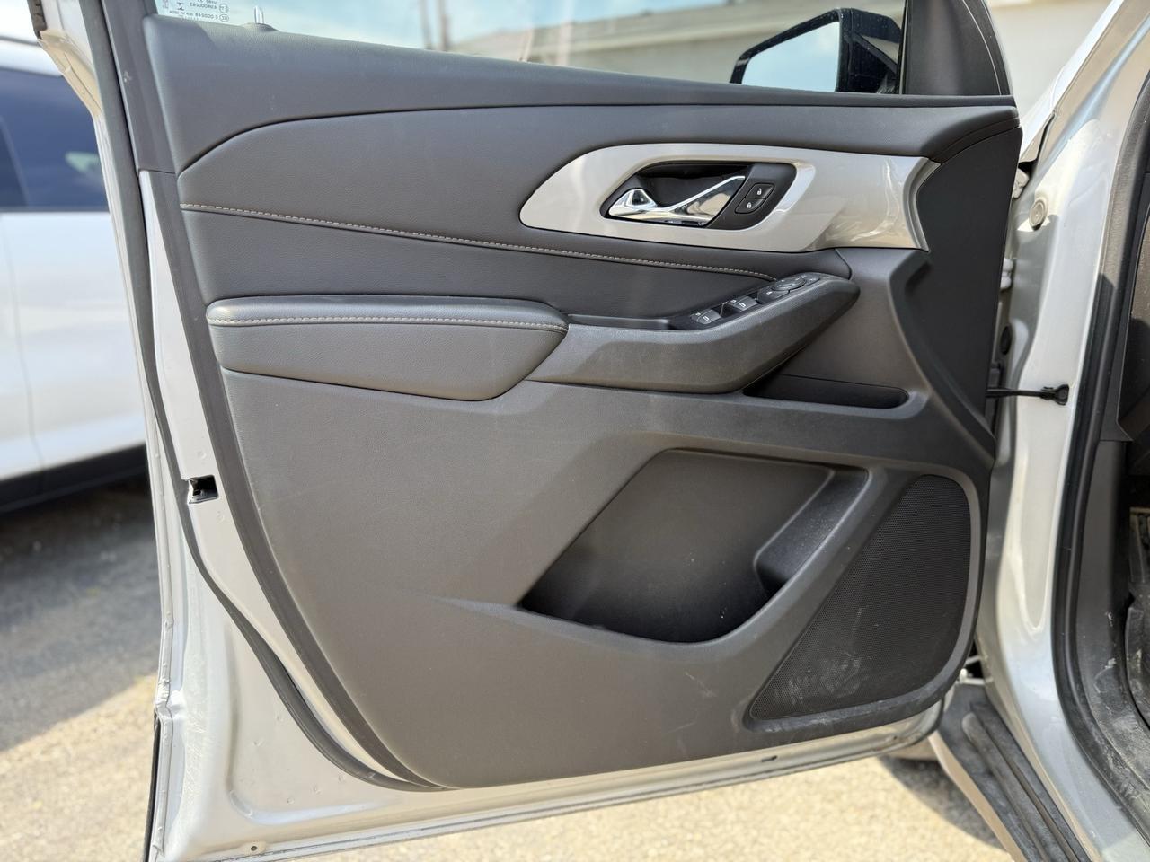 2020 Chevrolet Traverse LS Crestwood KY
