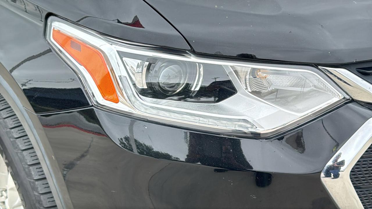 2020 Chevrolet Traverse LS  Selma TX