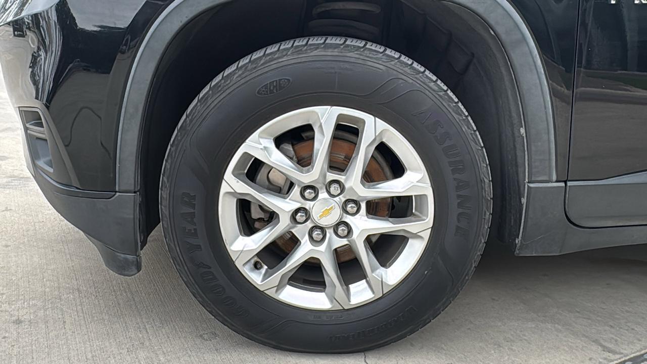 2020 Chevrolet Traverse LS  Selma TX