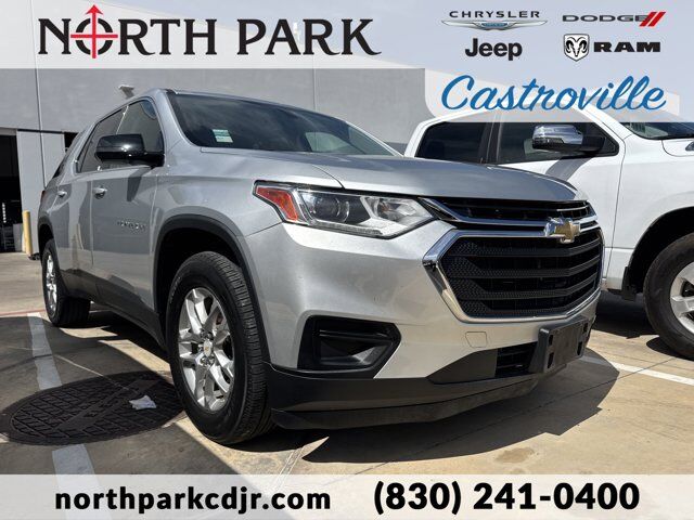 2020 Chevrolet Traverse LS Castroville TX