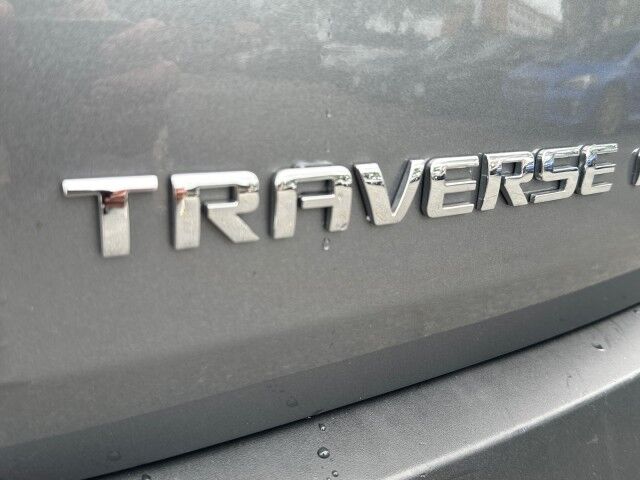 2020 Chevrolet Traverse LS Worcester MA