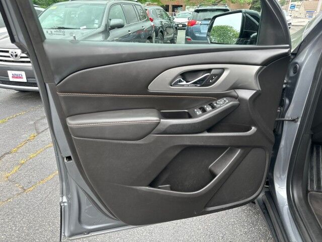 2020 Chevrolet Traverse LS Worcester MA