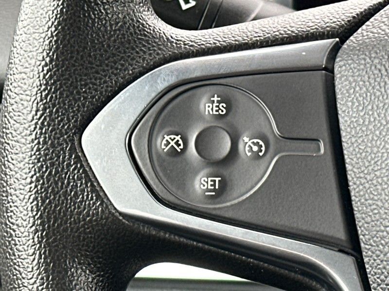 2020 Chevrolet Traverse LS Worcester MA 2020 Chevrolet Traverse LS Worcester MA