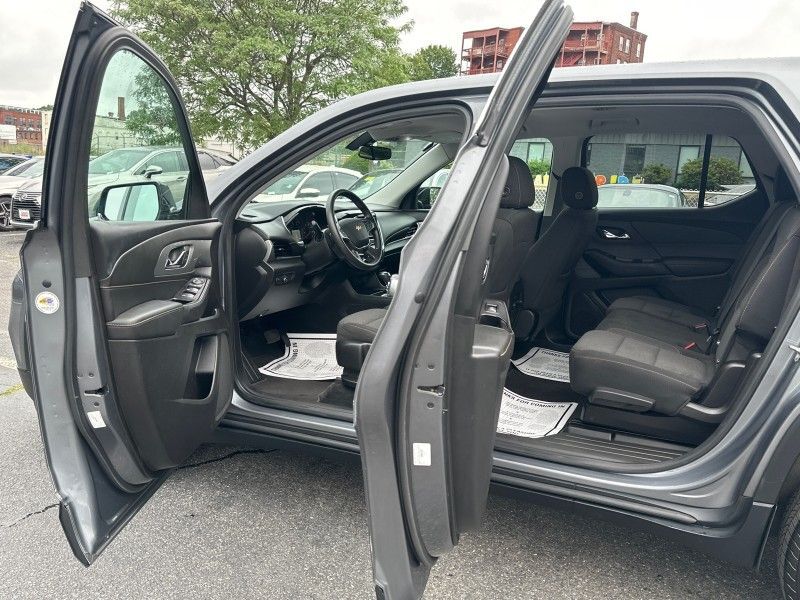 2020 Chevrolet Traverse LS Worcester MA 2020 Chevrolet Traverse LS Worcester MA