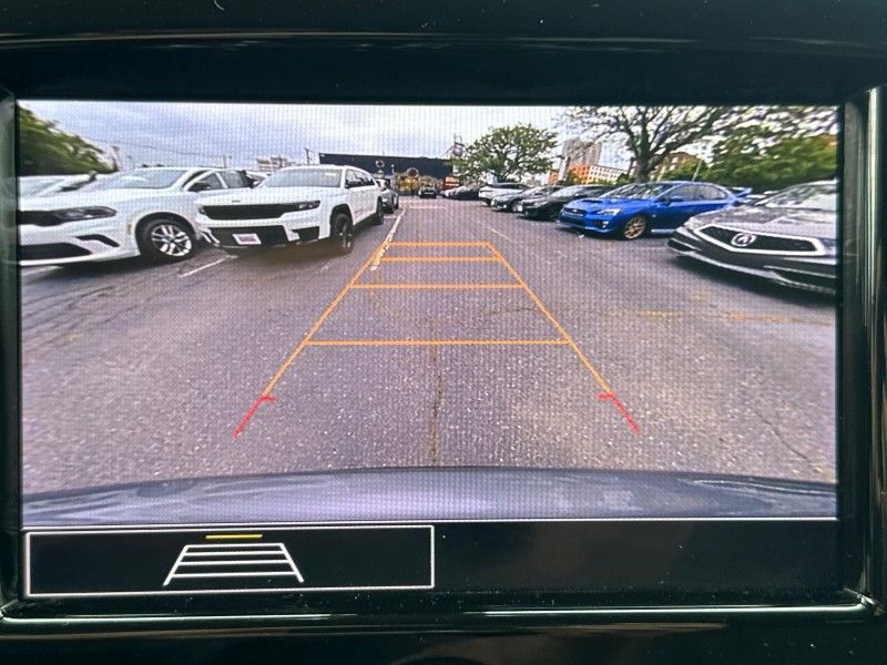 2020 Chevrolet Traverse LS Worcester MA 2020 Chevrolet Traverse LS Worcester MA