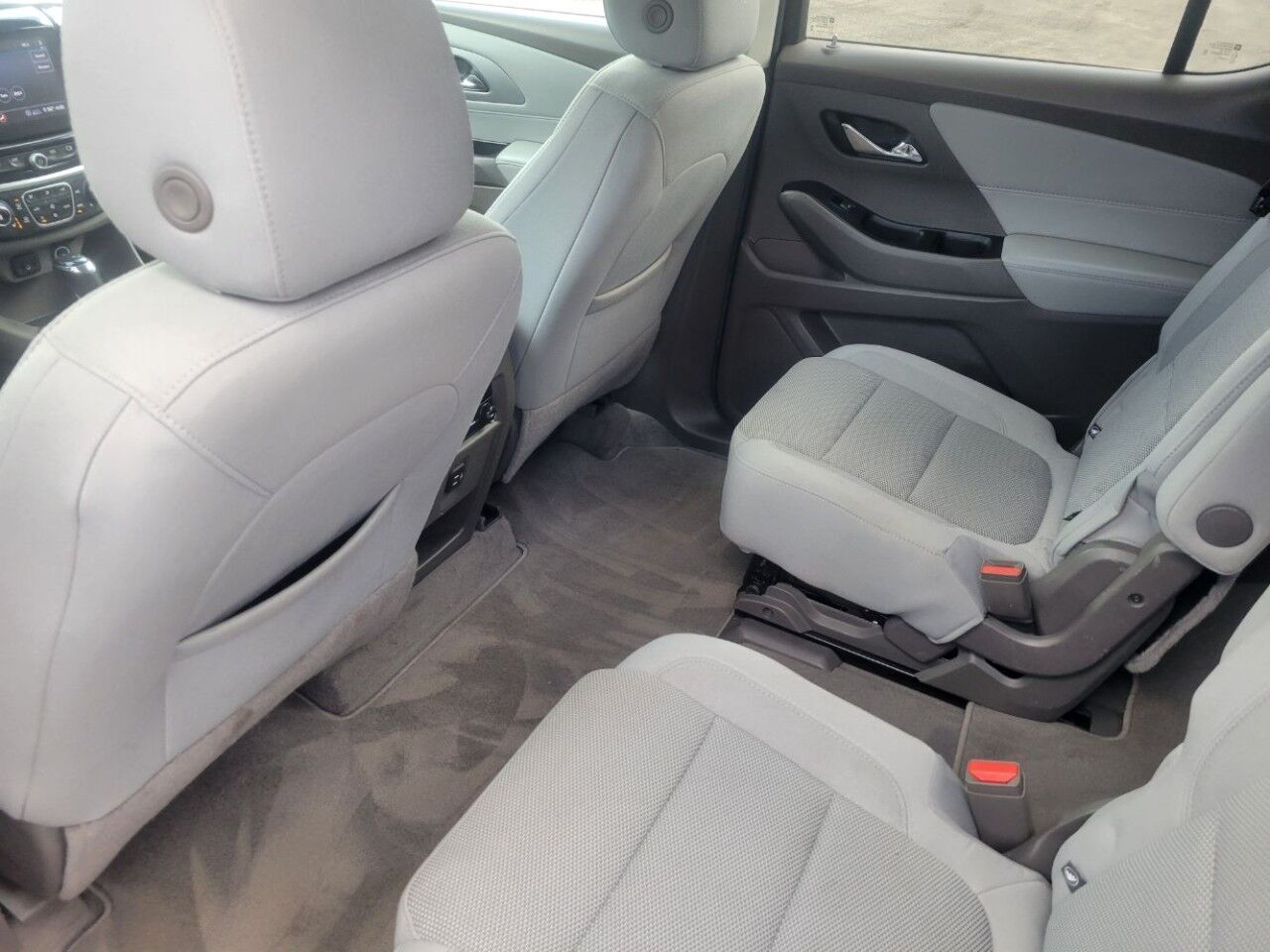 2020 Chevrolet Traverse LT Cloth Charlton MA