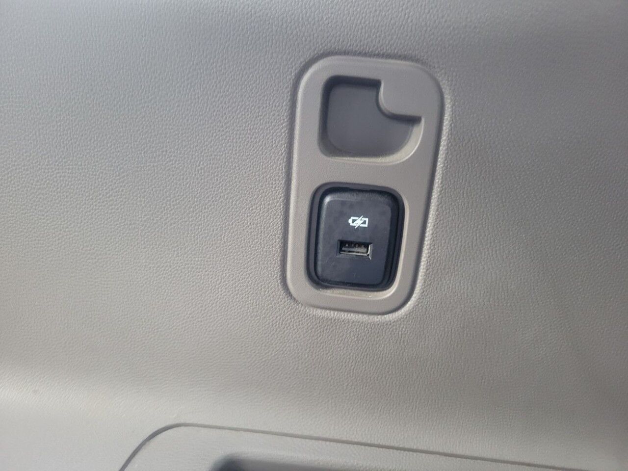 2020 Chevrolet Traverse LT Cloth Charlton MA