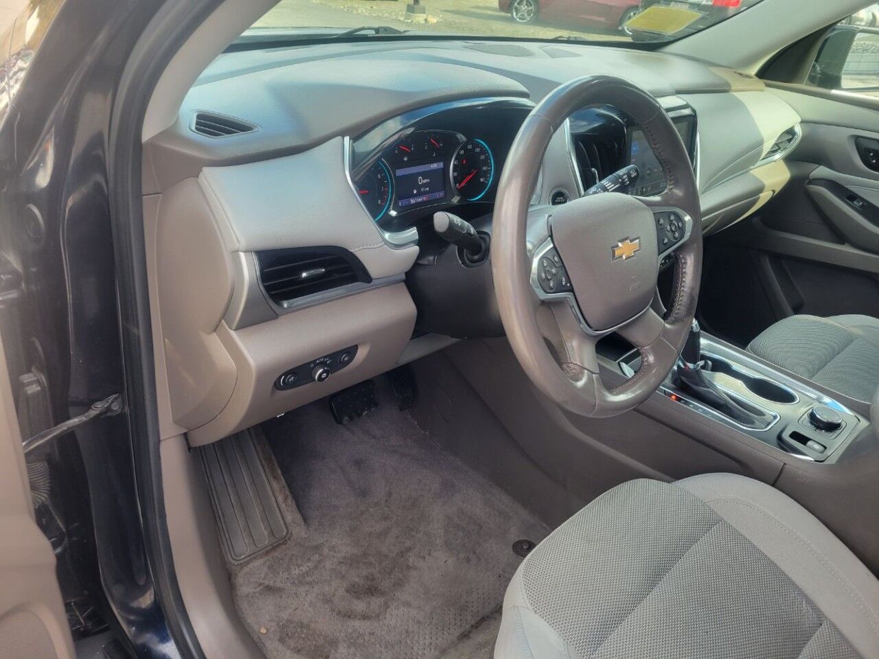 2020 Chevrolet Traverse LT Cloth Charlton MA