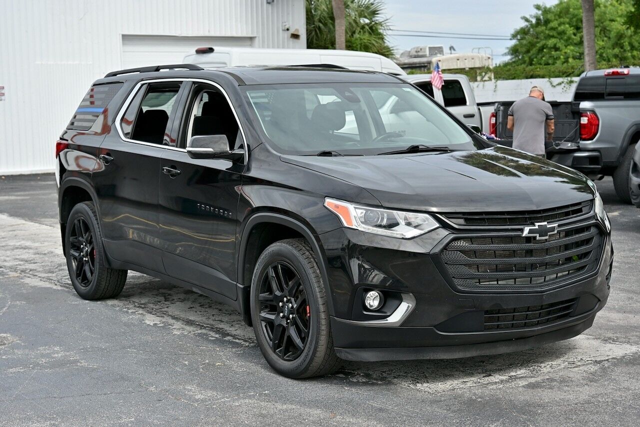 2020 Chevrolet Traverse LT Cloth