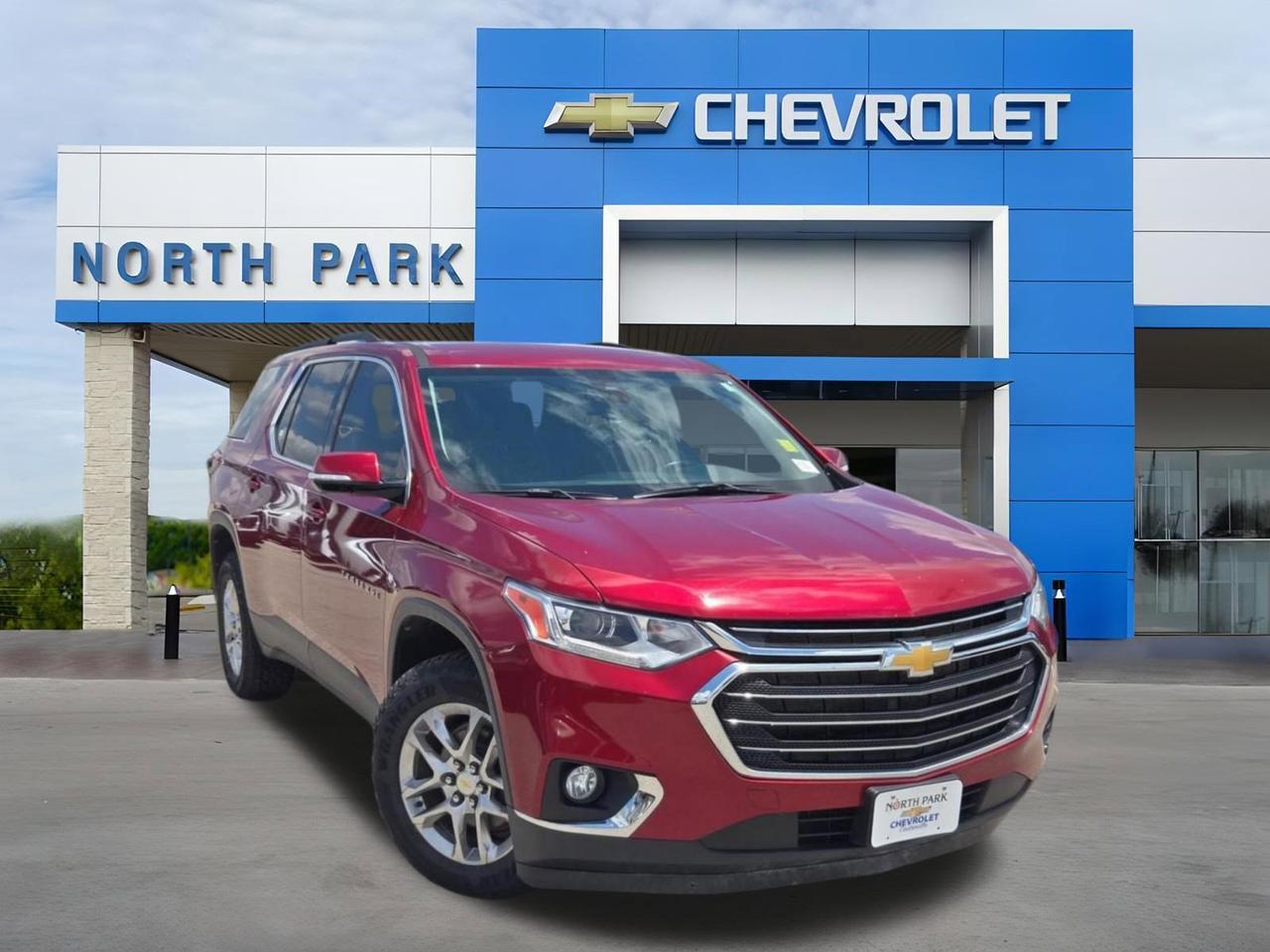 2020 Chevrolet Traverse LT Cloth